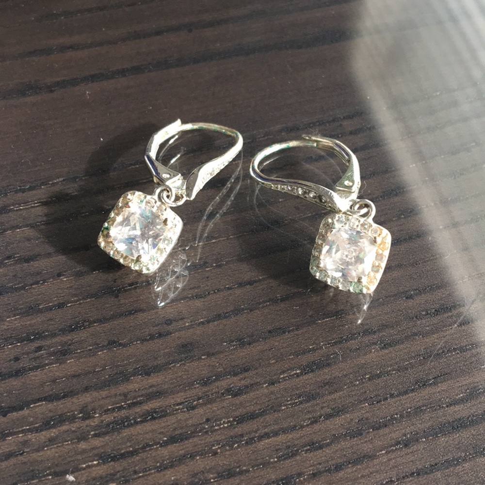 Dangling earrings